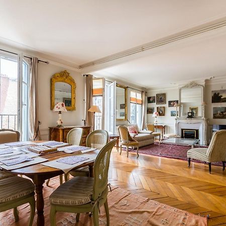 Апартаменты Veeve - Charming Mirabeau Париж Экстерьер фото